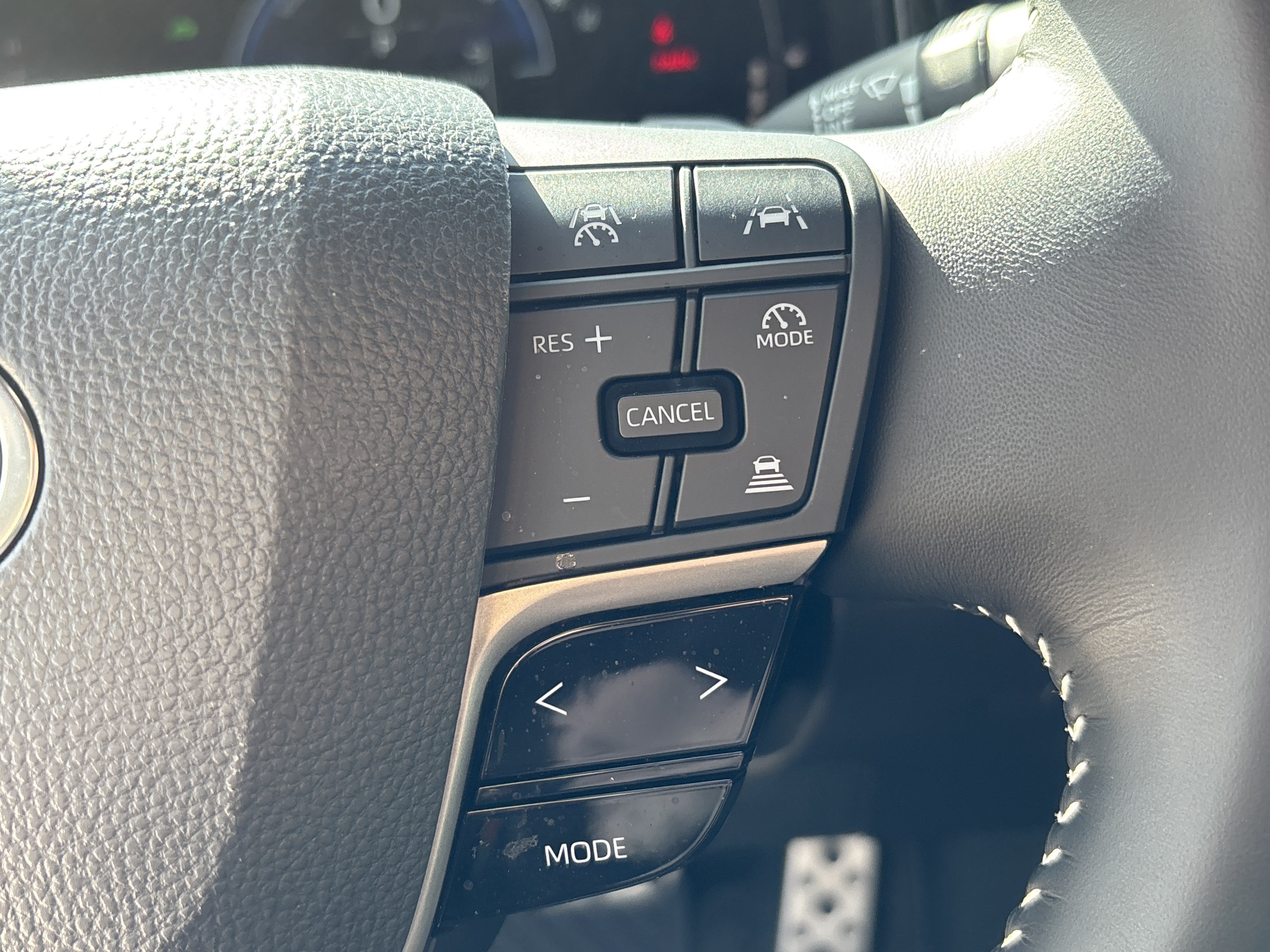 Certified 2026 Toyota Camry SE FWD image 19