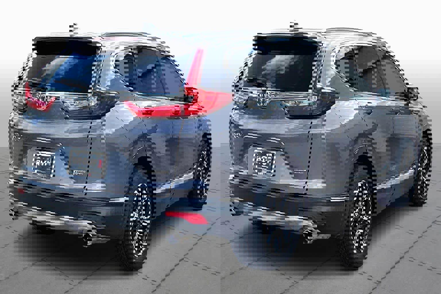 Used 2018 Honda CR-V Touring image 13