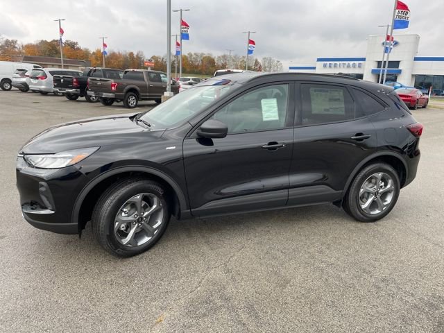New 2026 Ford Escape ST-Line AWD/4WD image 4