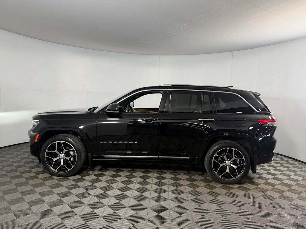 Certified 2022 Jeep Grand Cherokee Summit AWD/4WD image 10