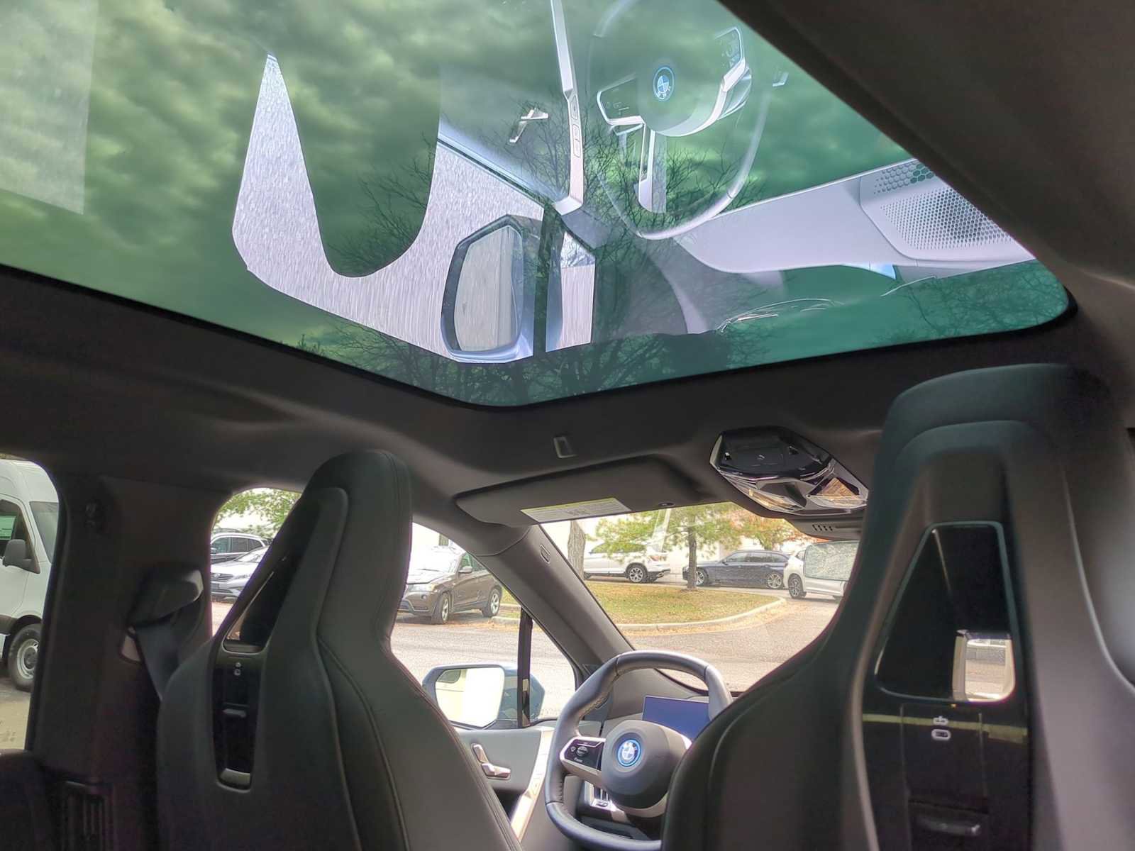 New 2025 BMW iX xDrive50 image 22