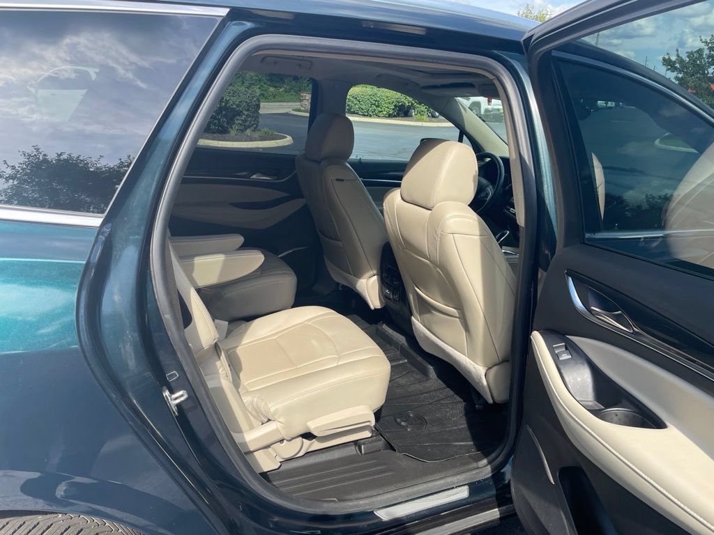 Used 2019 Buick Enclave Premium AWD/4WD image 37