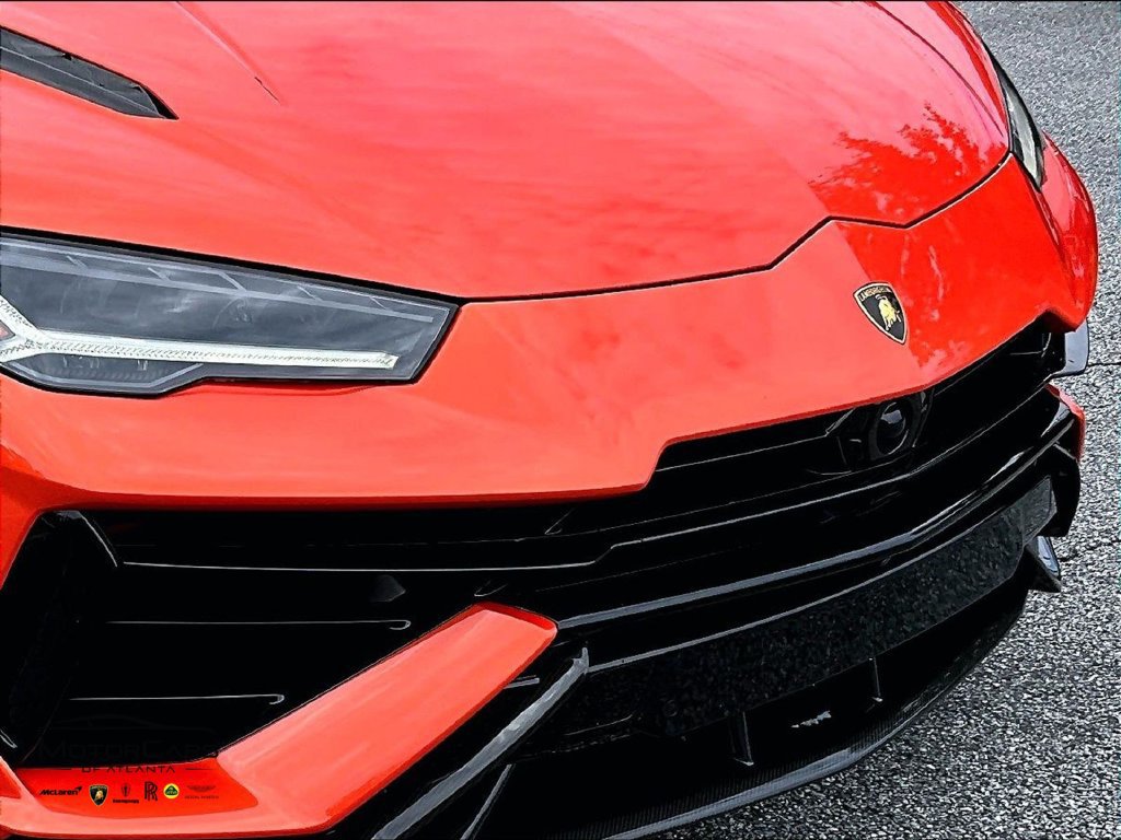 Used 2023 Lamborghini Urus Performante AWD/4WD image 25