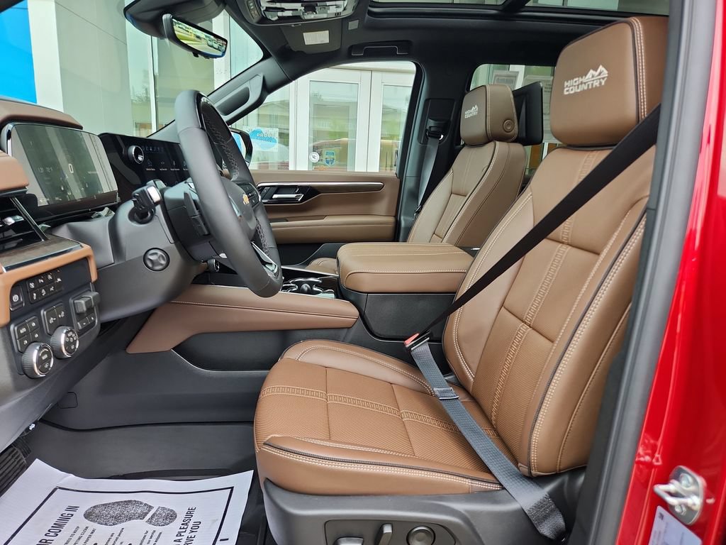 New 2026 Chevrolet Suburban High Country AWD/4WD image 11