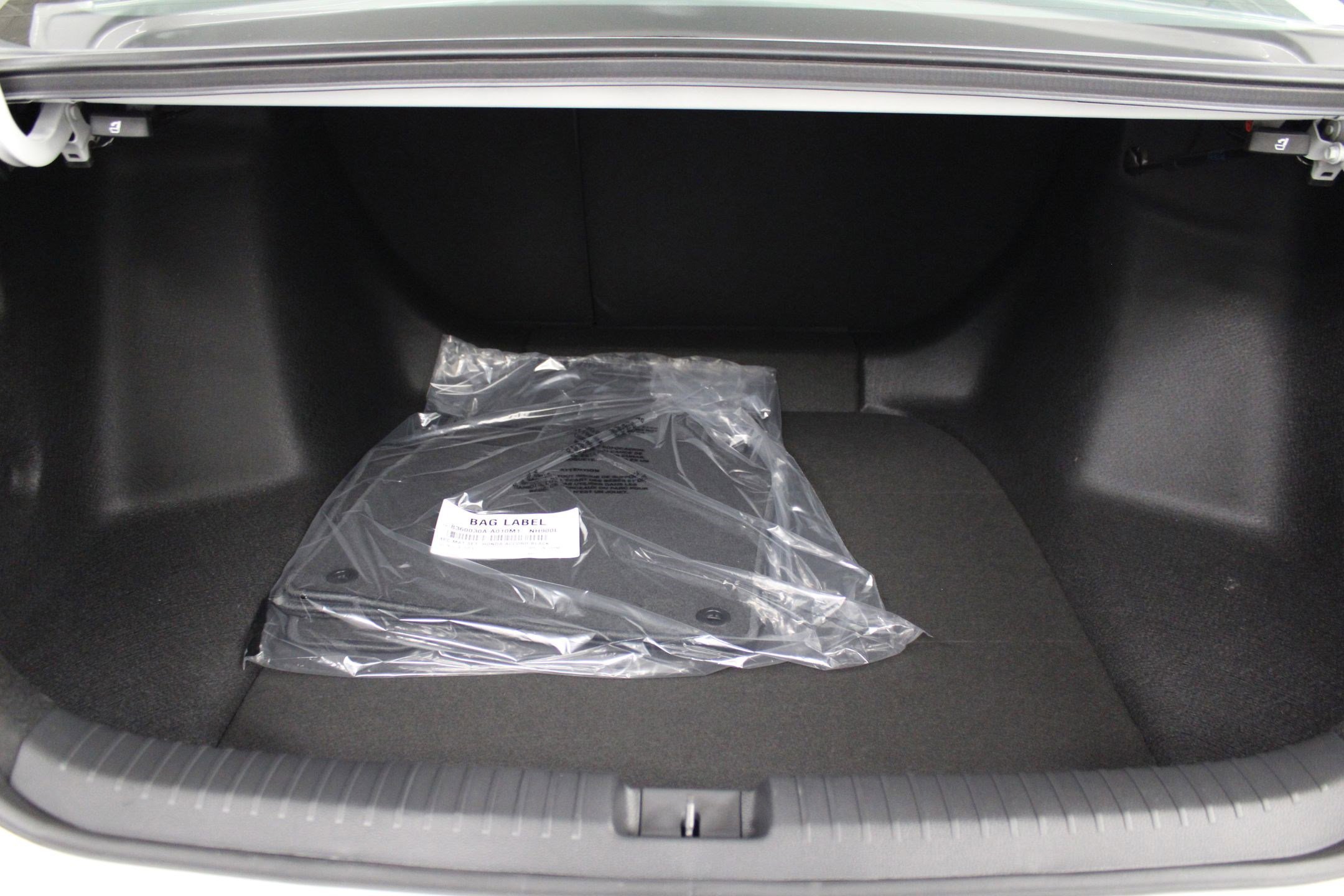 New 2025 Honda Accord SE image 27