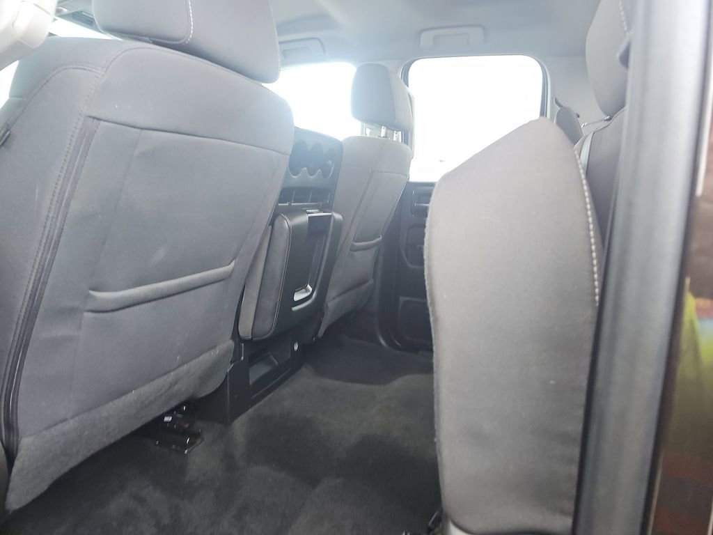 Used 2018 Chevrolet Silverado 1500 LT w/ All Star Edition image 14