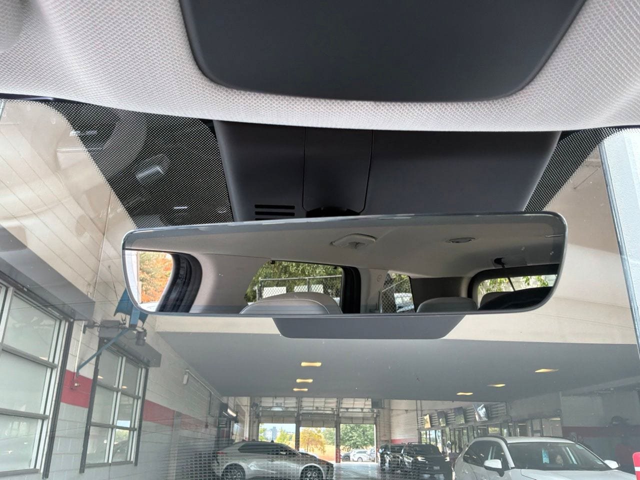 Used 2026 Hyundai Palisade SEL FWD image 25