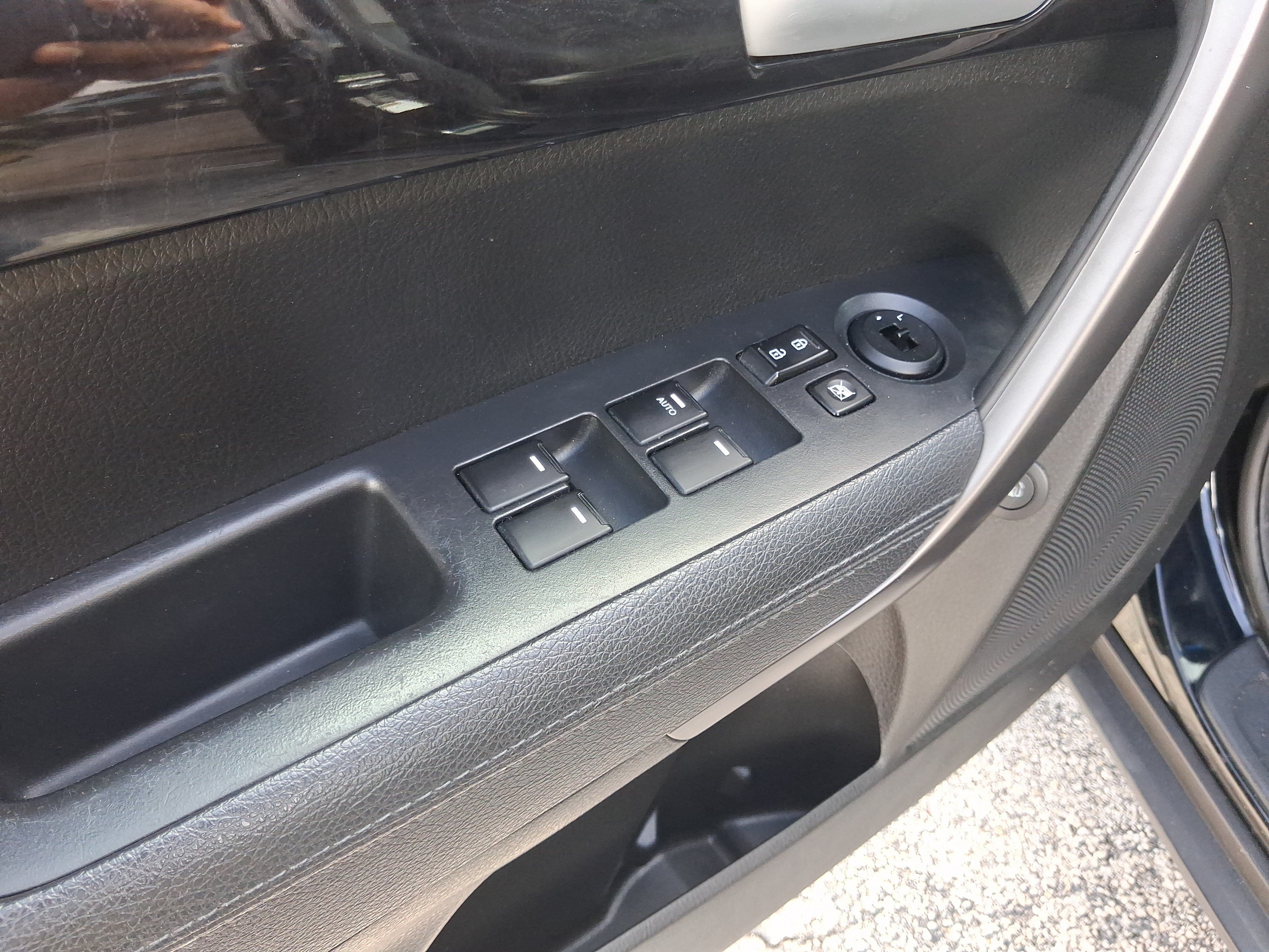 Used 2015 Kia Sorento LX FWD image 12