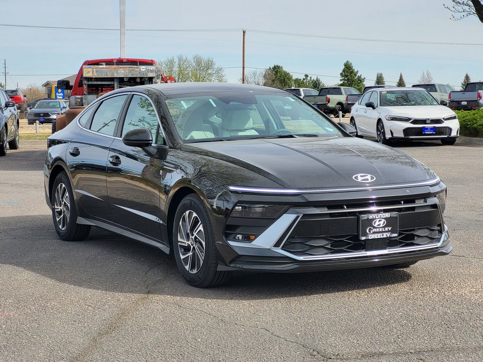 New 2026 Hyundai Sonata Blue FWD image 2