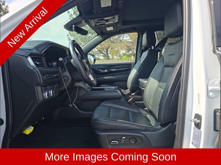 Used 2023 GMC Yukon XL Denali w/ Denali Reserve Package AWD/4WD image 9