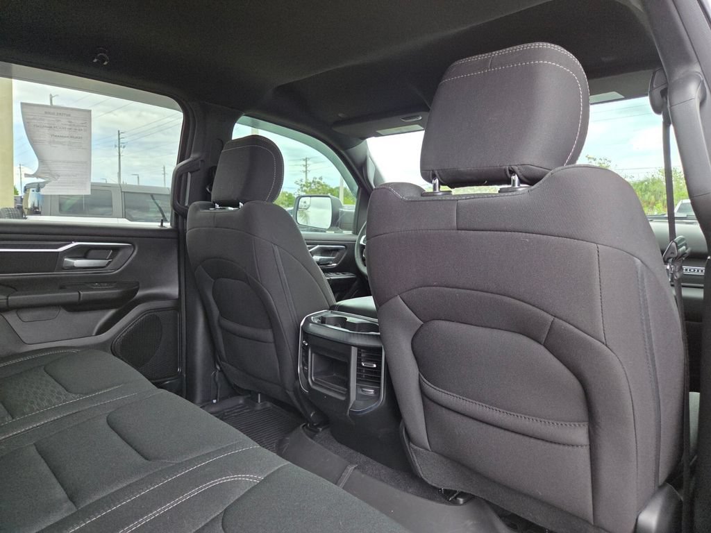 Used 2025 RAM 1500 Big Horn AWD/4WD image 13