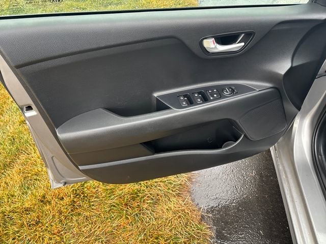 Used 2021 Kia Rio S image 10