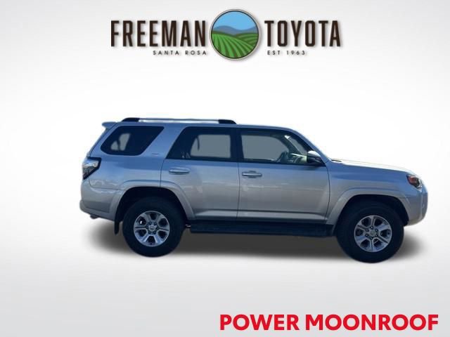 Used 2019 Toyota 4Runner SR5 Premium image 3
