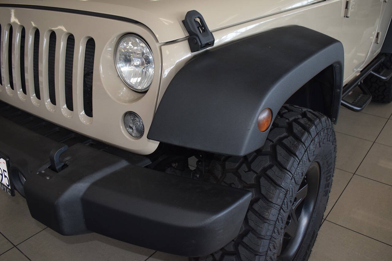 Used 2016 Jeep Wrangler Unlimited Sport w/ Quick Order Package 24S AWD/4WD image 35