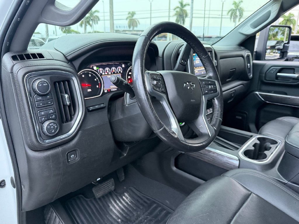 Used 2022 Chevrolet Silverado 2500 LTZ w/ LTZ Plus Package AWD/4WD image 10