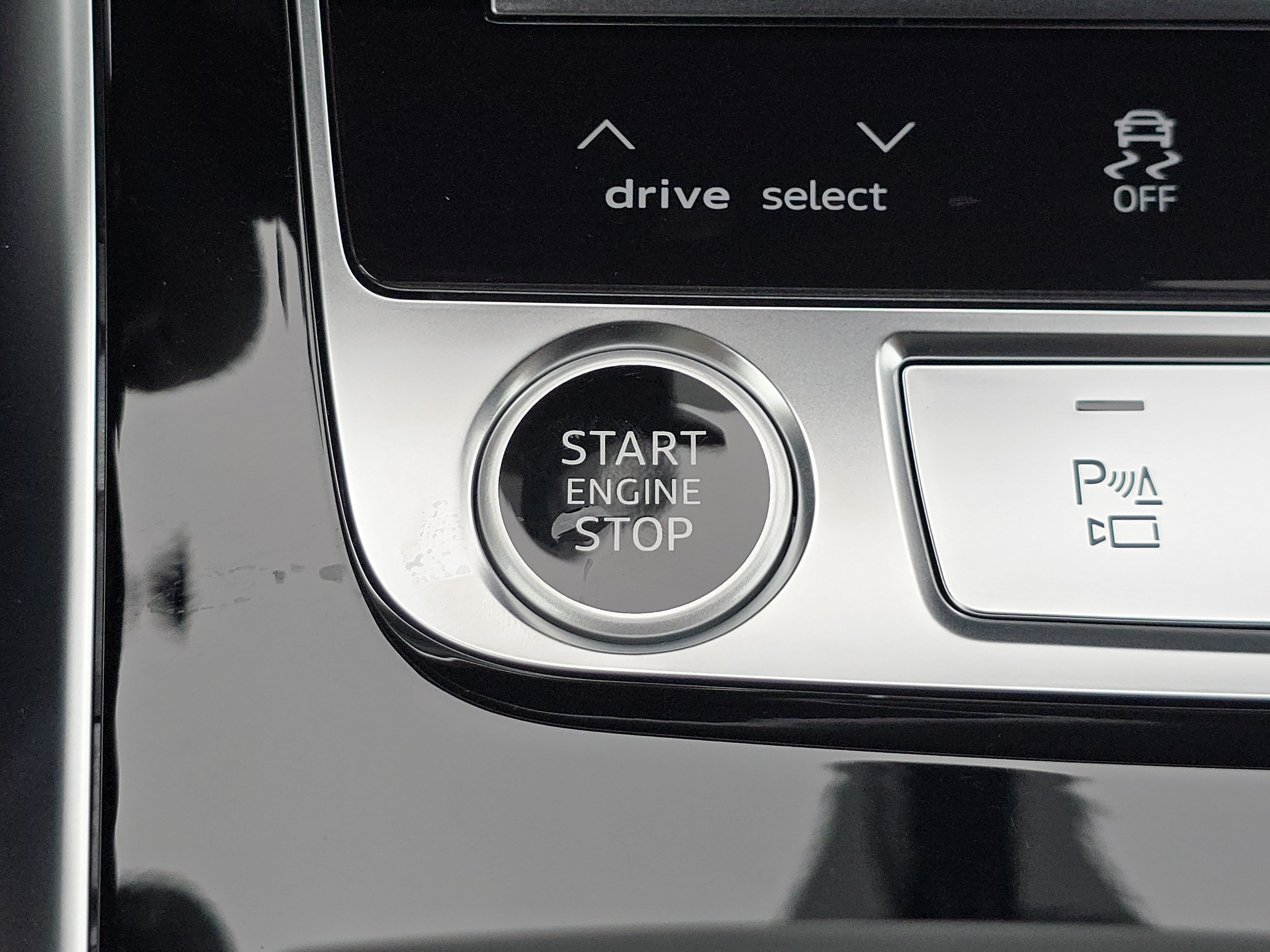 New 2026 Audi Q8 Prestige AWD/4WD image 27