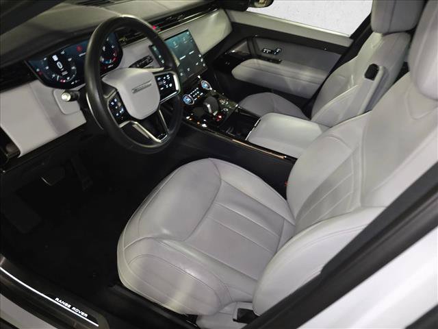 Used 2023 Land Rover Range Rover Sport SE AWD/4WD image 16