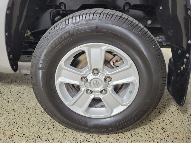 Used 2021 Toyota Tundra SR5 RWD image 8