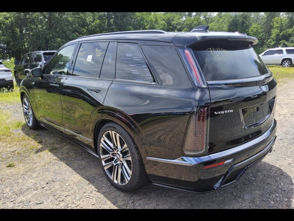 Used 2026 Cadillac Vistiq Platinum AWD/4WD image 7