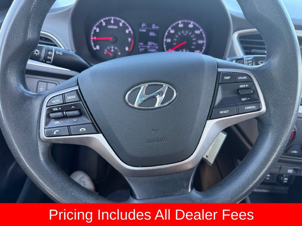 Used 2020 Hyundai Accent SE FWD image 12