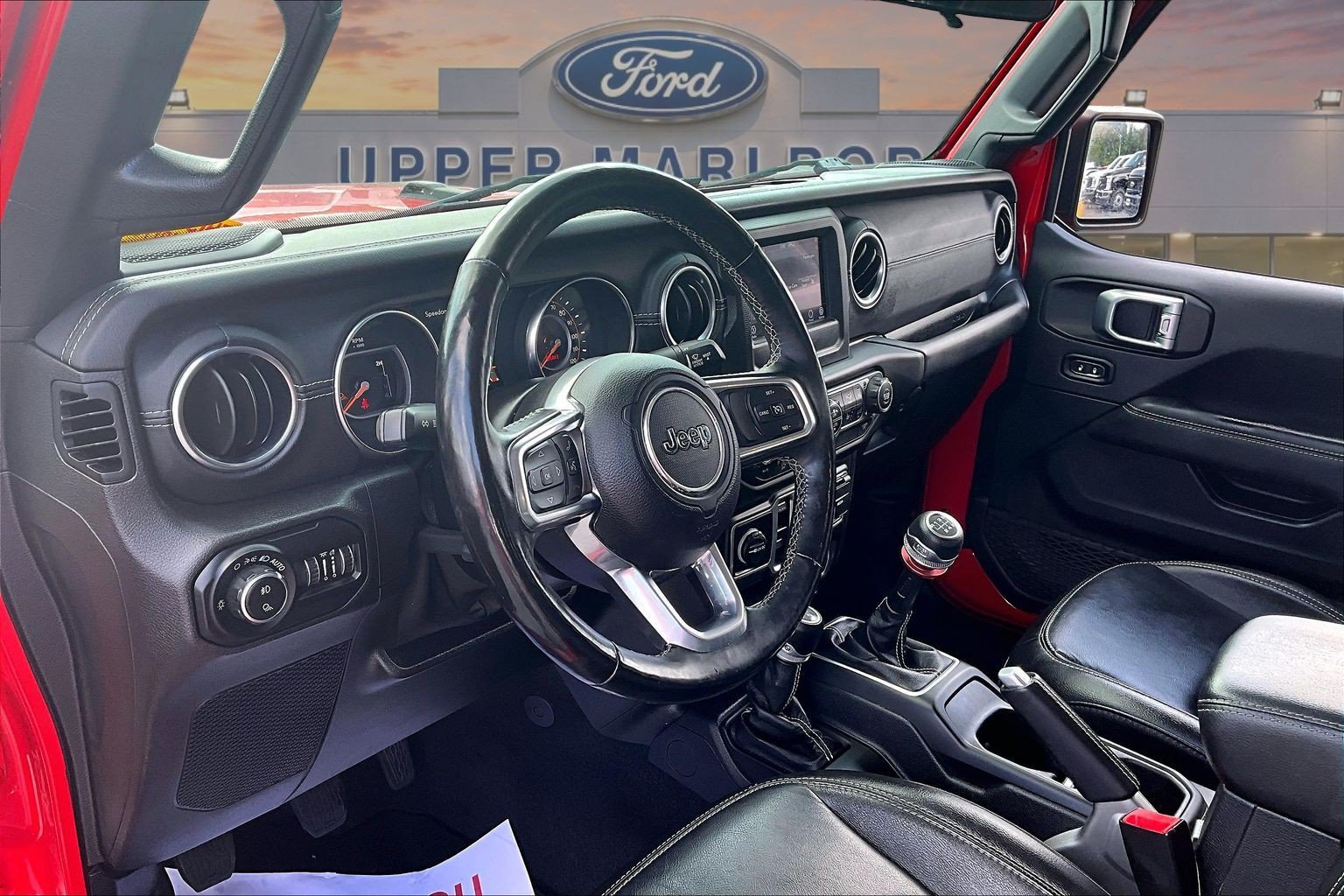 Used 2020 Jeep Gladiator Overland w/ LED Lighting Group AWD/4WD image 13