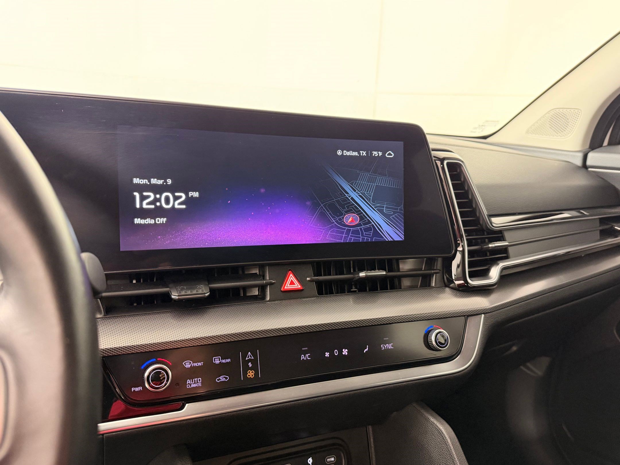 Used 2024 Kia Sportage SX image 25