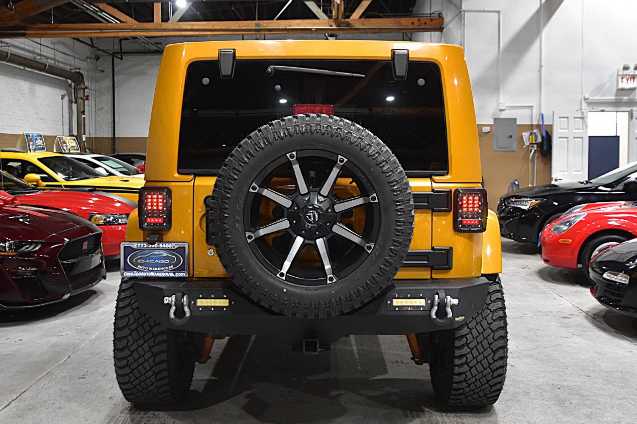 Used 2014 Jeep Wrangler Unlimited Sahara AWD/4WD image 10