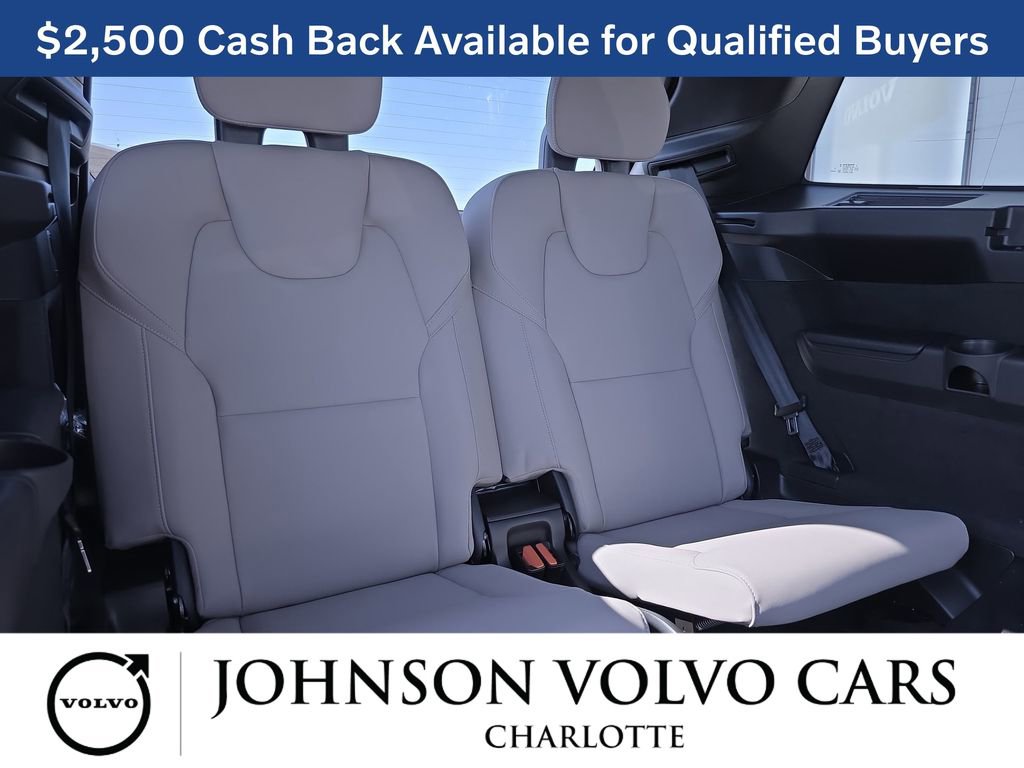 New 2026 Volvo XC90 B5 Plus w/ Protection Package image 11