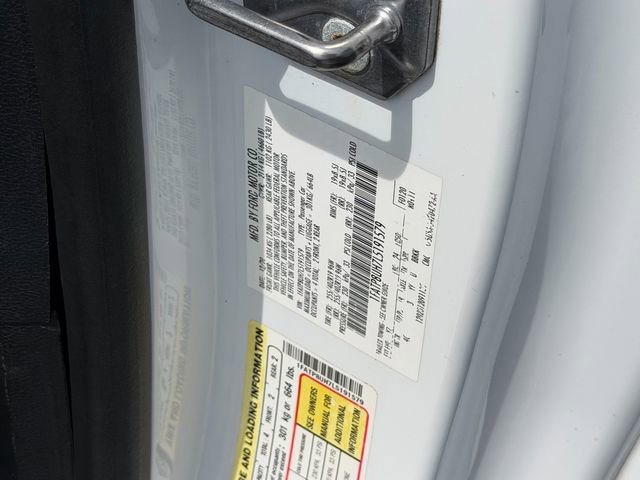 Used 2020 Ford Mustang Premium w/ Ford Safe & Smart Package RWD image 18