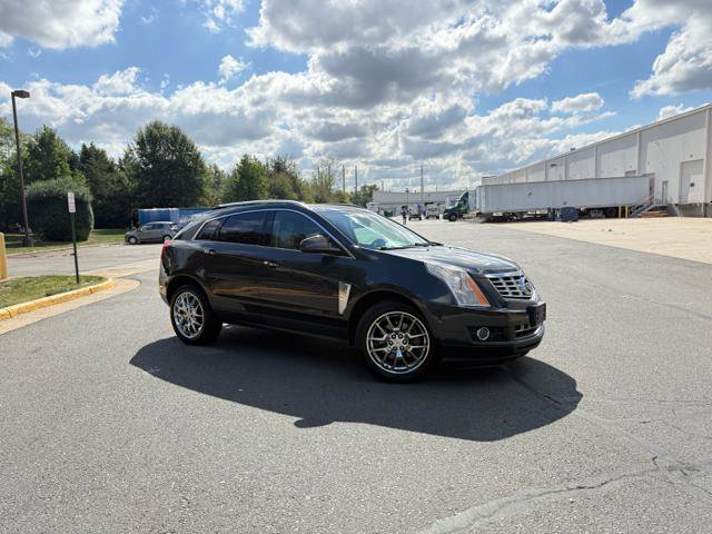 Used 2014 Cadillac SRX Performance w/ Driver Awareness Package image 2