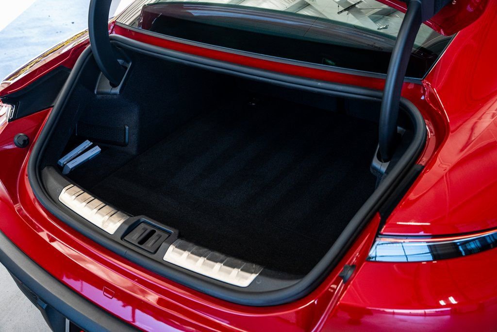 Used 2022 Porsche Taycan 4S image 60