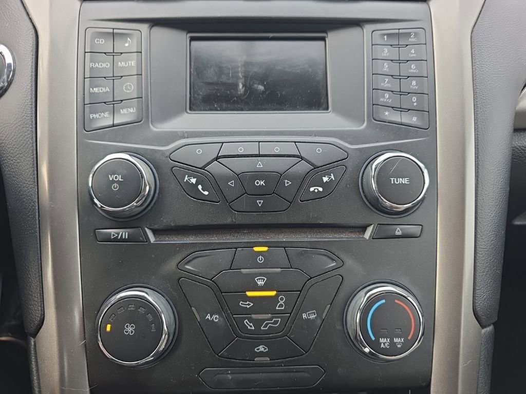 Used 2017 Ford Fusion S image 24