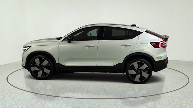 Certified 2023 Volvo C40 P8 Recharge Ultimate AWD/4WD image 4