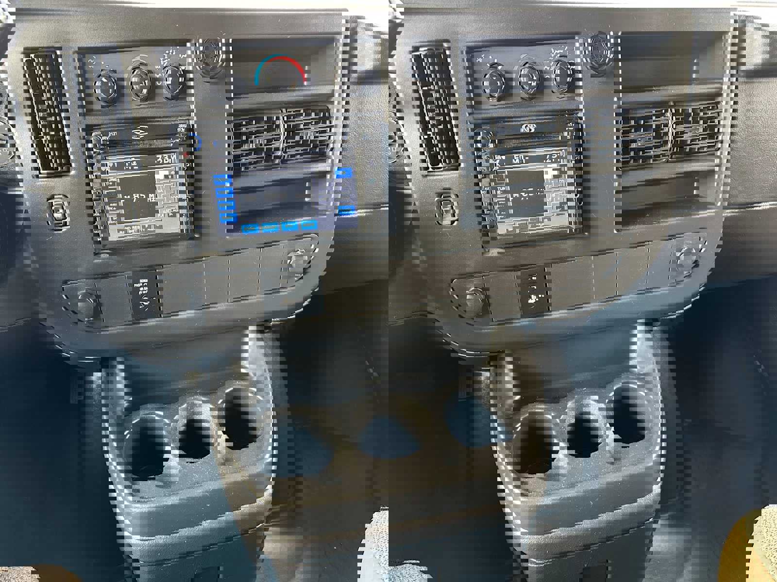 Used 2014 Chevrolet Express 4500 w/ RV Package image 36