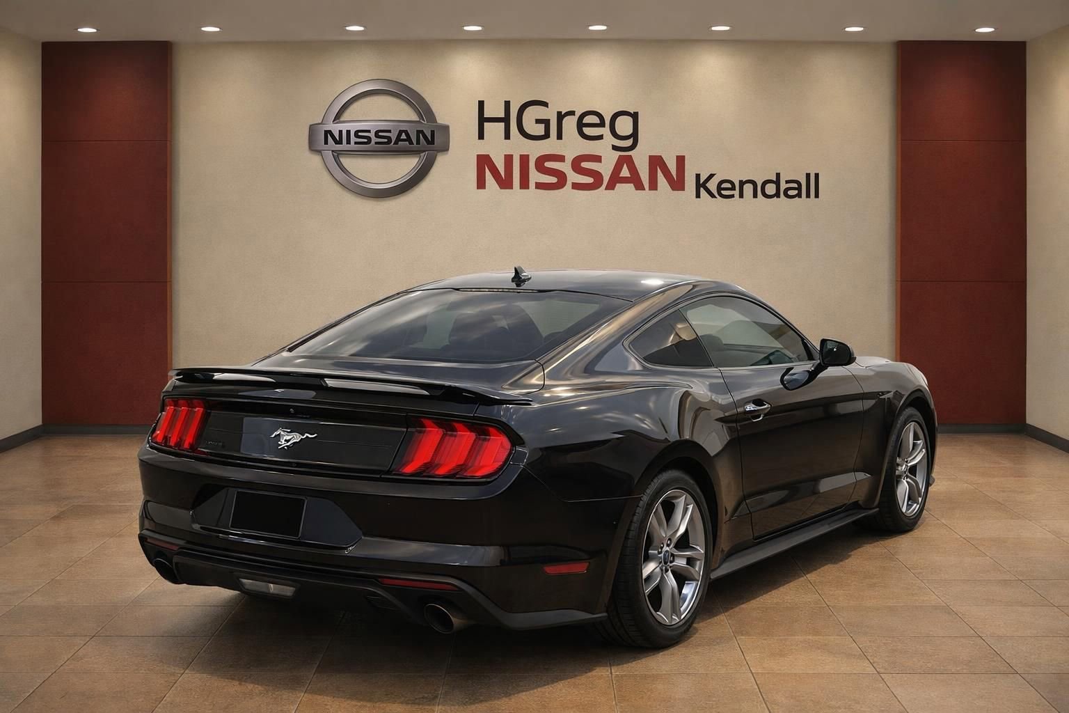 Used 2020 Ford Mustang Coupe w/ Equipment Group 101A RWD image 4