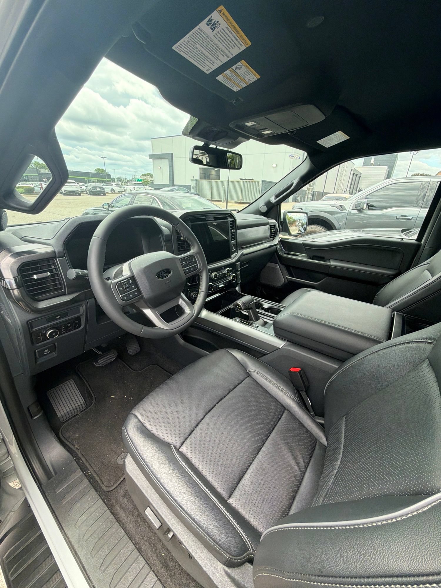 Used 2026 Ford F150 Lariat AWD/4WD image 5