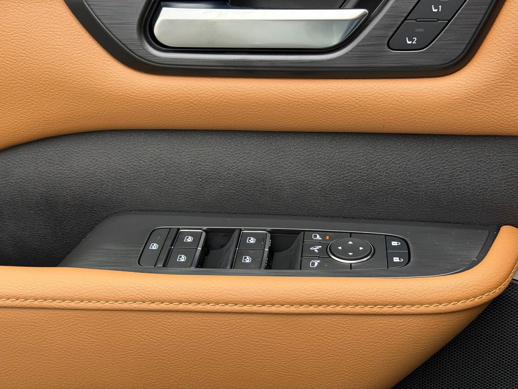 New 2026 Nissan Armada Platinum Reserve image 15