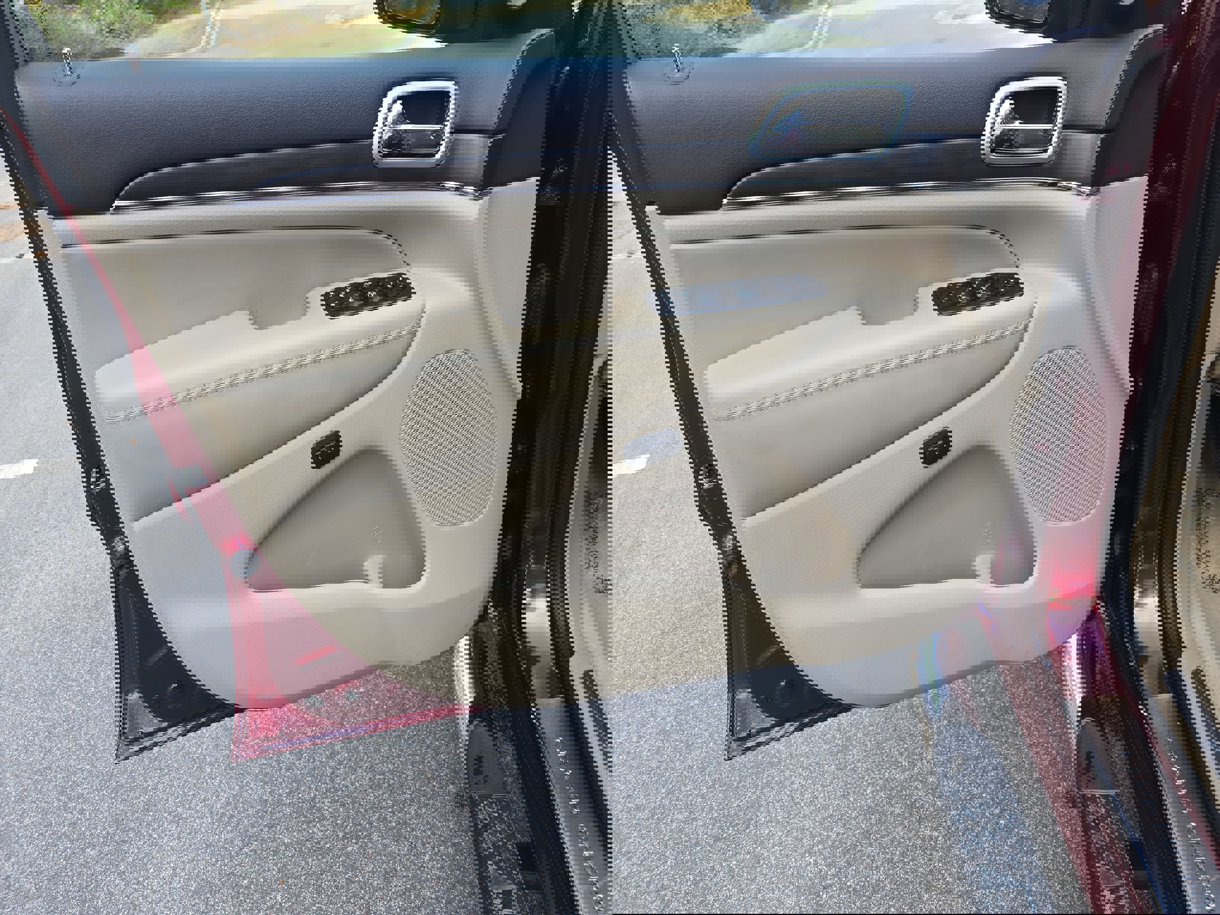 Used 2018 Jeep Grand Cherokee Overland image 28