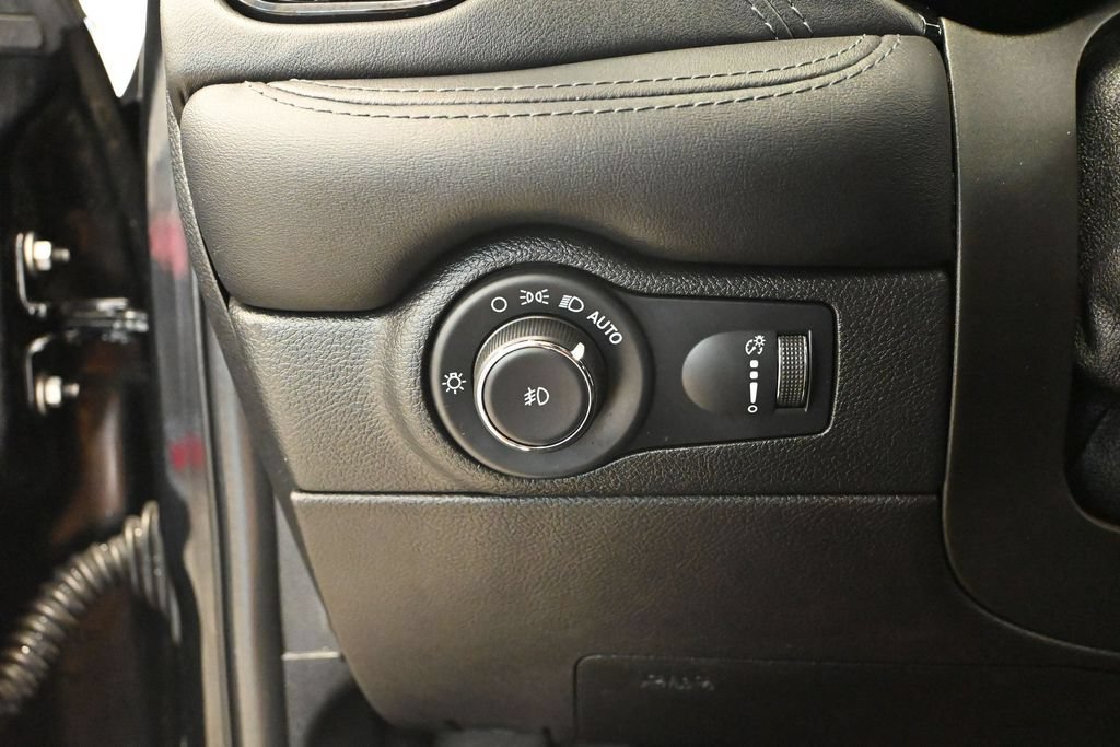 Used 2022 Dodge Durango Citadel AWD/4WD image 32