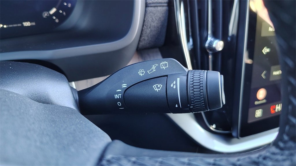 New 2026 Volvo XC90 B6 Ultra image 18