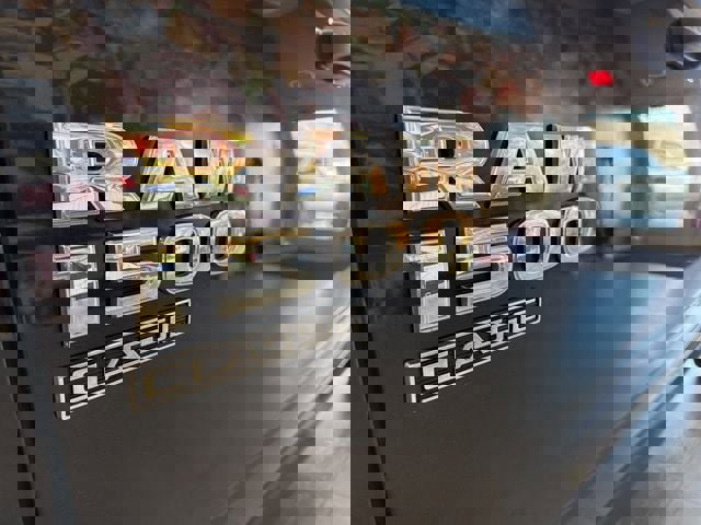 Used 2019 RAM 1500 Express image 16