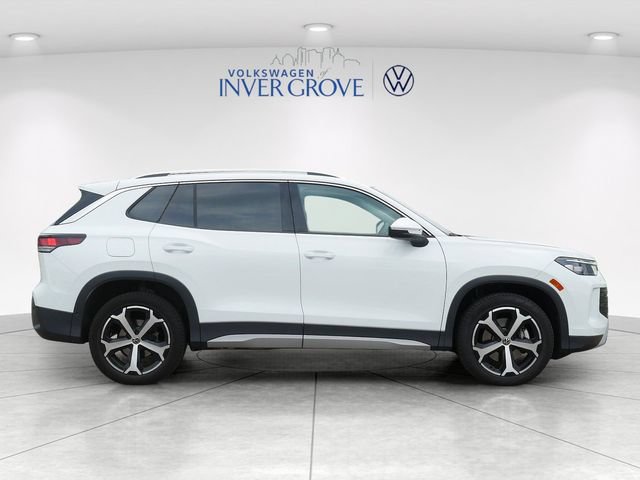 Certified 2026 Volkswagen Tiguan SE AWD/4WD image 8