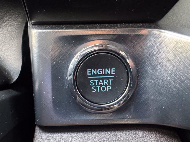 Used 2025 Ford F350 King Ranch AWD/4WD image 34