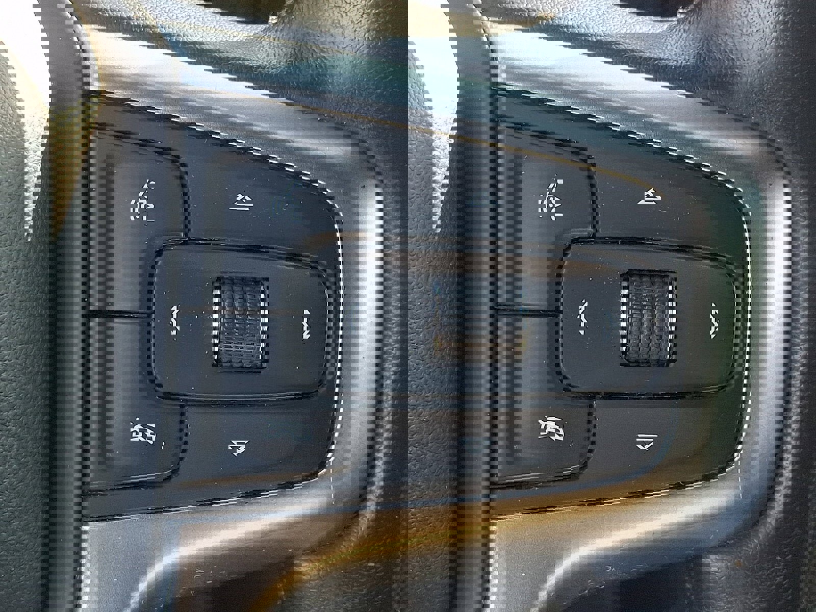 Used 2019 Chevrolet Silverado 1500 LT w/ All-Star Edition image 22