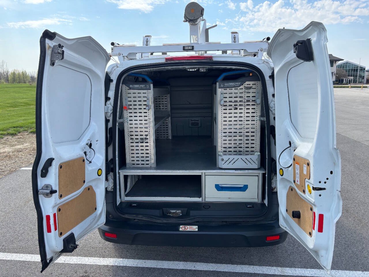 Used 2016 Ford Transit Connect XL FWD image 9