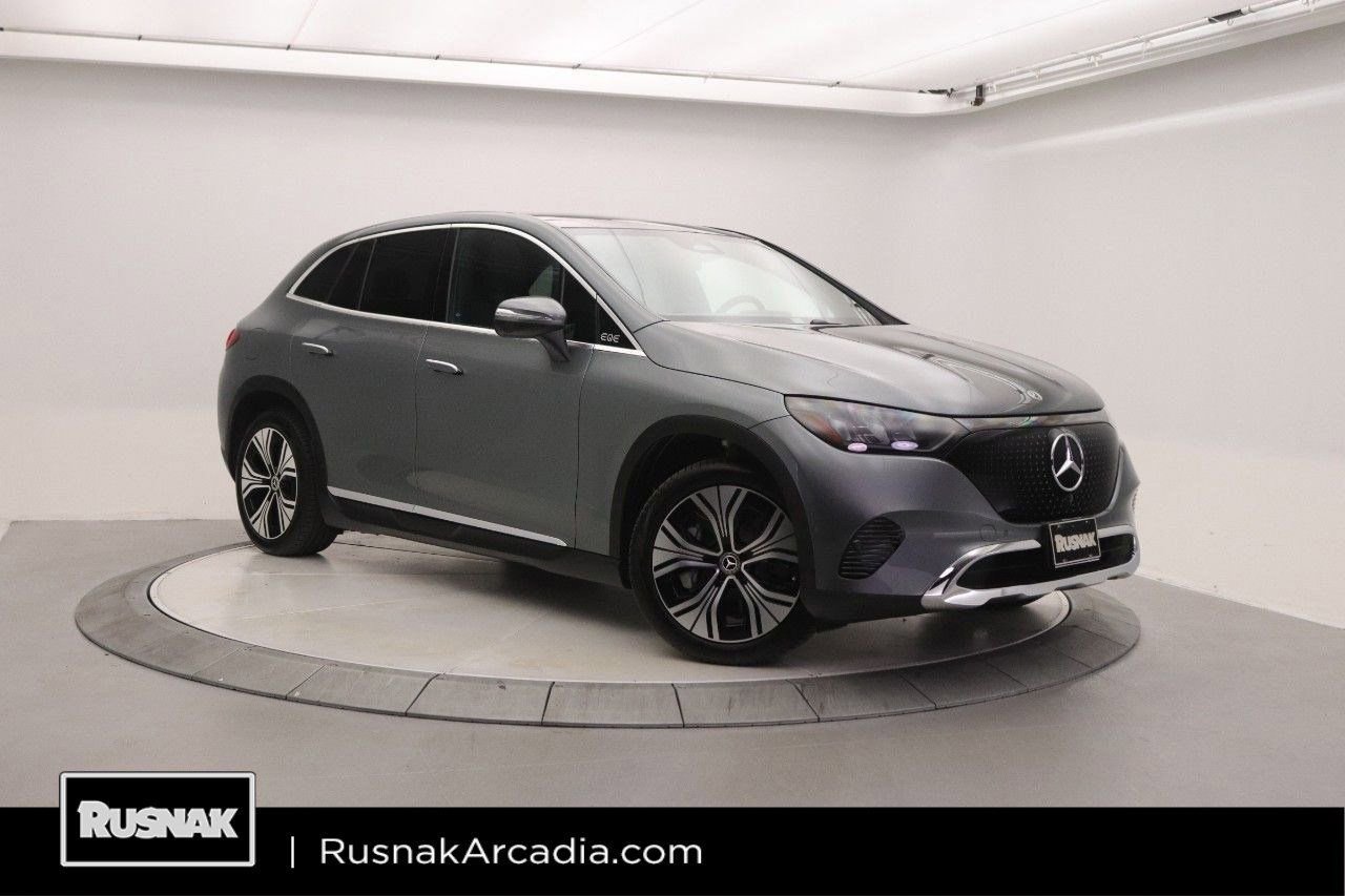 Certified 2026 Mercedes-Benz EQE 320 4MATIC SUV image 1