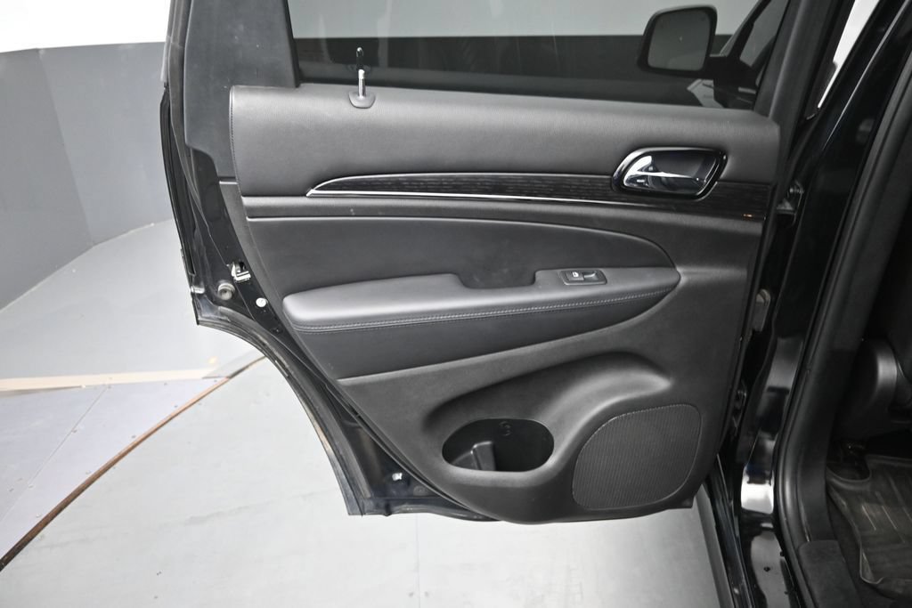Used 2019 Jeep Grand Cherokee High Altitude AWD/4WD image 19