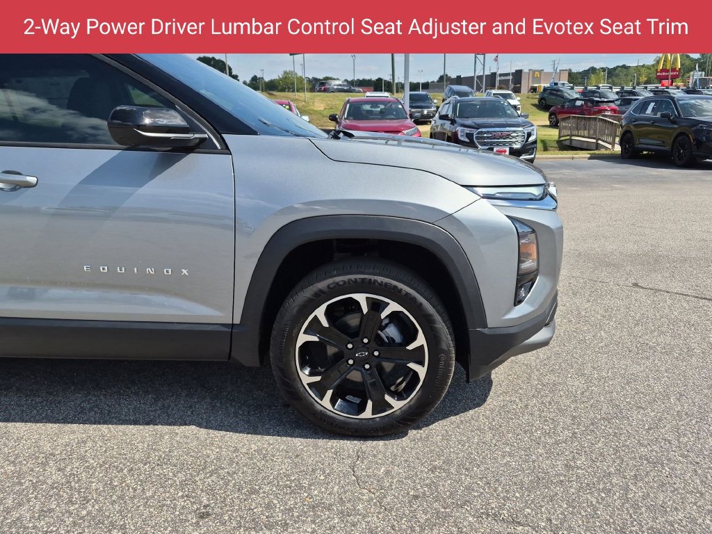 New 2027 Chevrolet Equinox LT w/ Convenience Package II FWD image 12