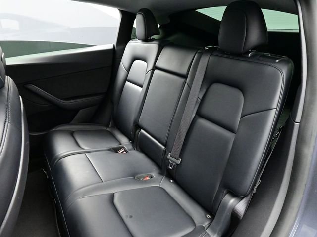 Used 2021 Tesla Model Y Long Range image 12