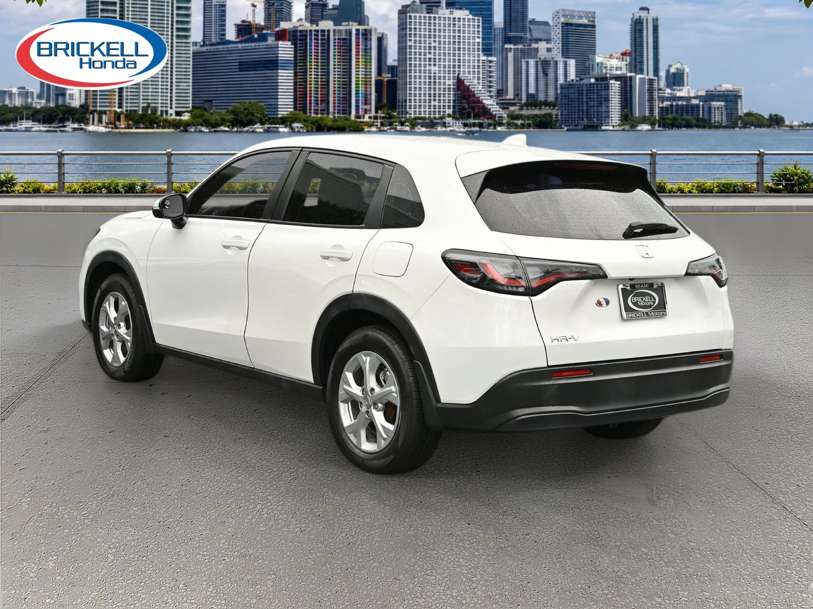 Used 2023 Honda HR-V LX image 4